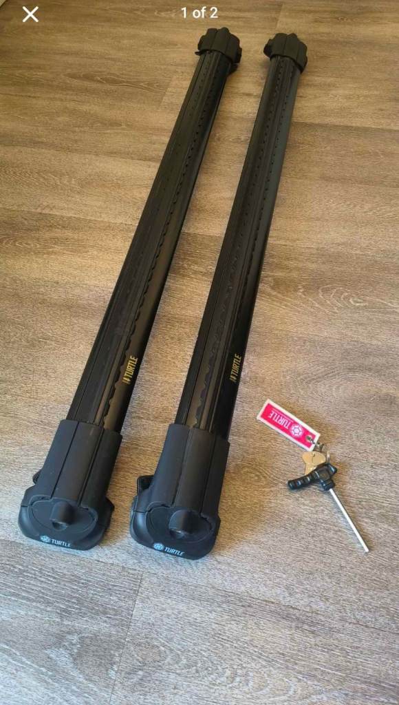 Nissan Qashqai lockable roof bars