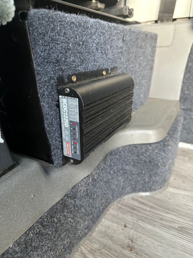 Volkswagen Crafter MWB 2.0tdi Campervan