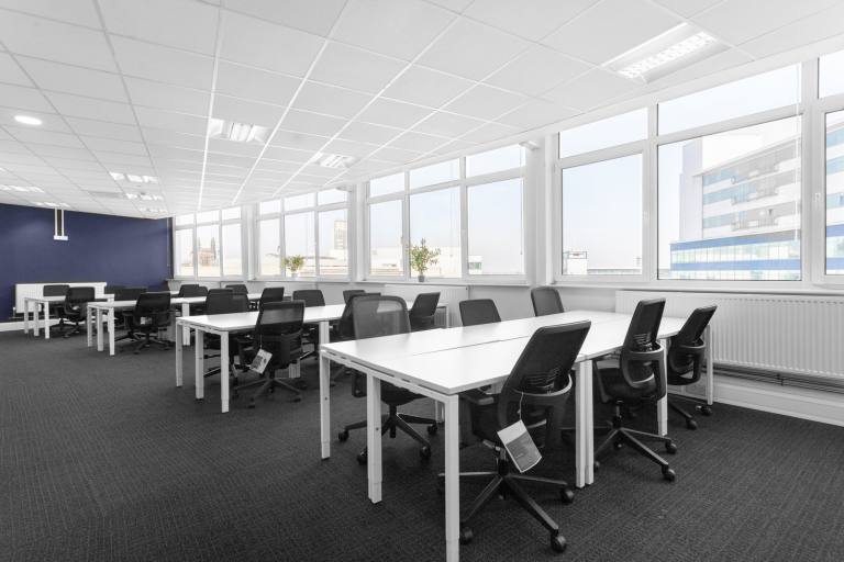 Leicester - LE1 1QZ \ Flexible Coworking Space with Desk Access