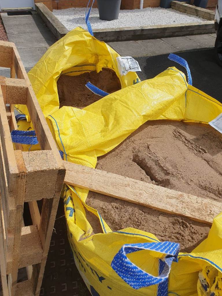 1 x bag sharp sand- minus about 1 barrow load