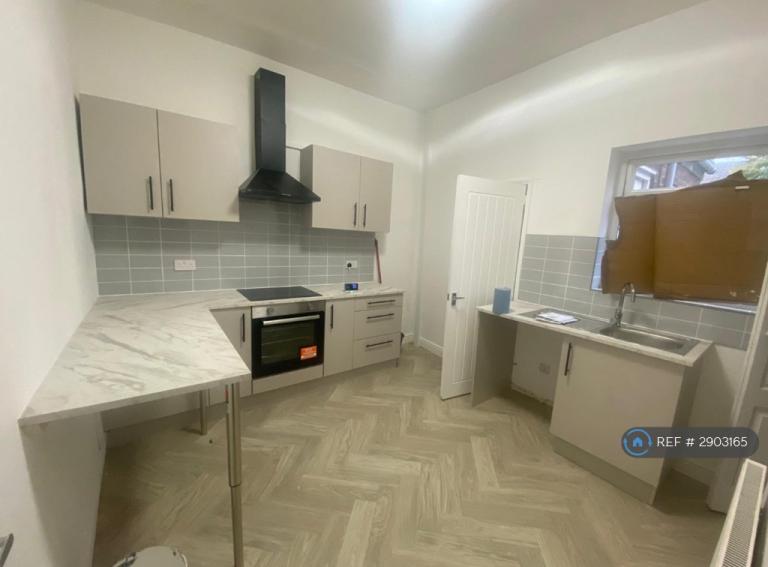 2 bedroom house in Derwent Grove, Hull, HU5 (2 bed) (#2903165)