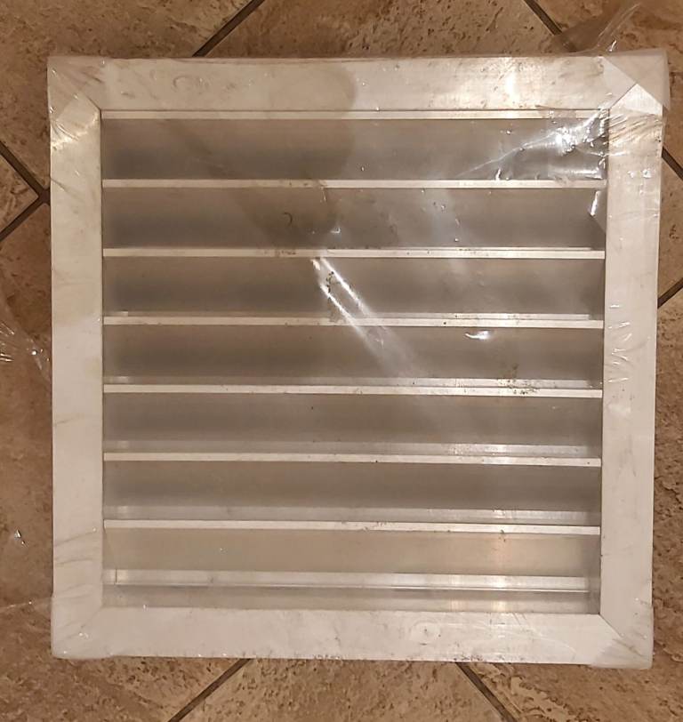 1no. Louvred ventilation weather grille 