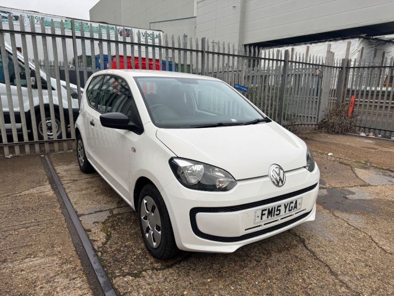 VW Up! 1.0 – Recently Serviced & Fresh MOT – £20 Road Tax – Ideal First Car