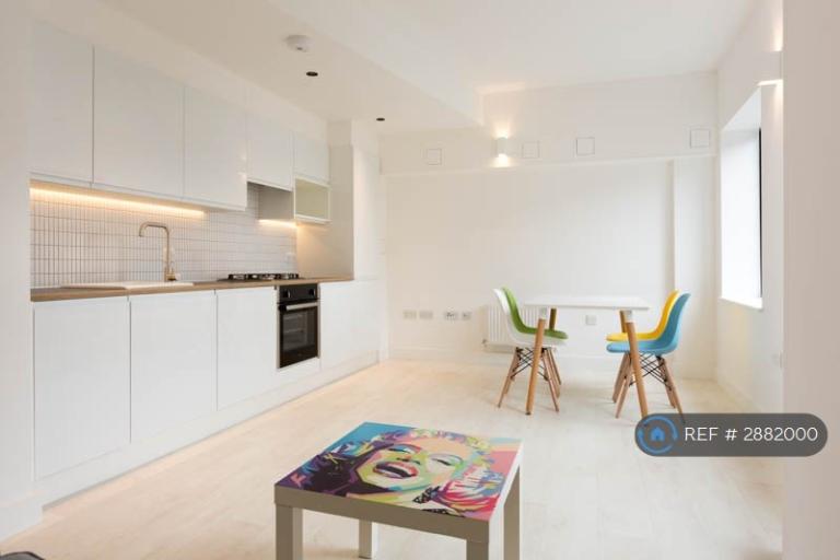 1 bedroom flat in New Inn Hall Street, Oxford, OX1 (1 bed) (#2882000)