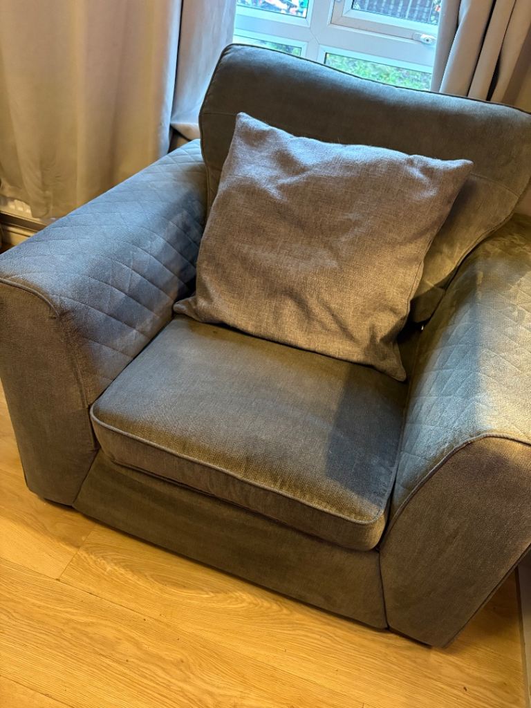 image for Grey chair 