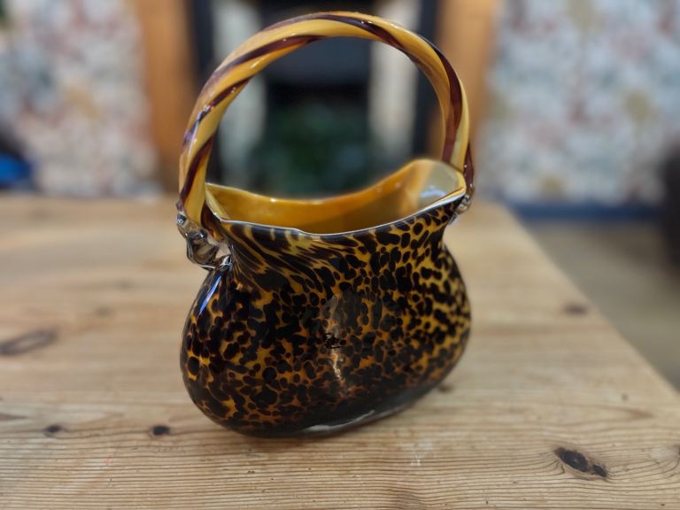 Vintage stunning Art Glass Handbag Vase in Leopard Print / tortoise shell with Candy Cane handle.