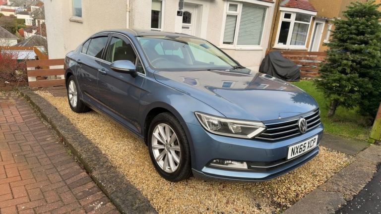 Volkswagen, PASSAT BlueMotion Business Ed., Saloon, 2015, Manual, 1968 (cc), 4 doors