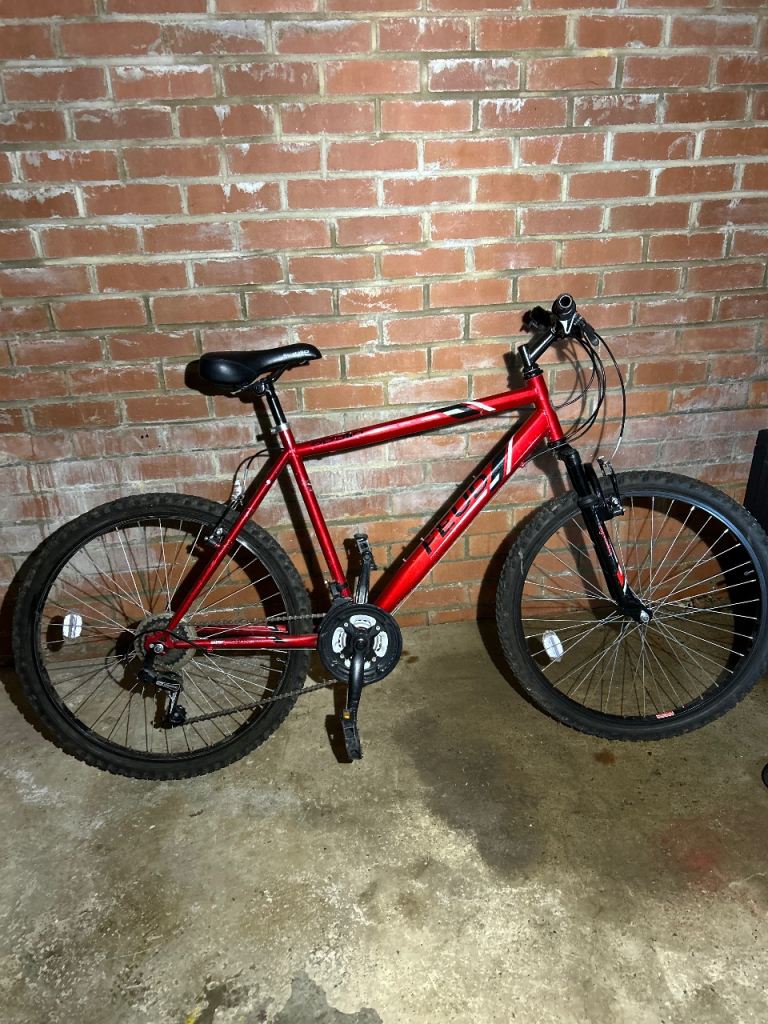 Apollo Mountain Bike – Recently Serviced at Halfords – Ready to Ride