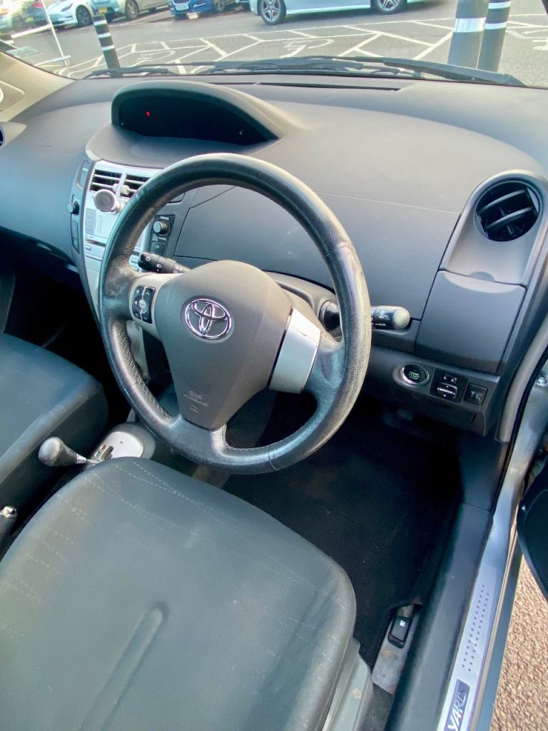 Toyota, YARIS, Hatchback, 2006, 5 doors