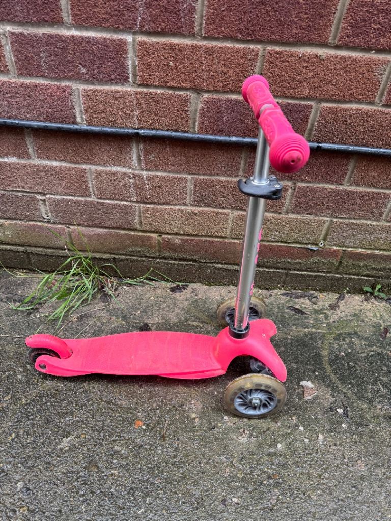 Mini micro scooter