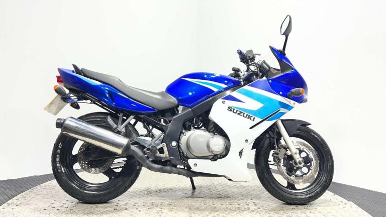 Suzuki GS500 F 2006 16K NEW MOT SERVICED WARRANTY CLASSIC 500CC COMMUTER BIKE