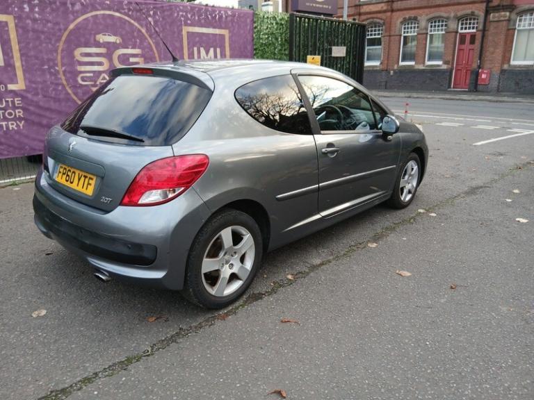 Peugeot 207 SPORT