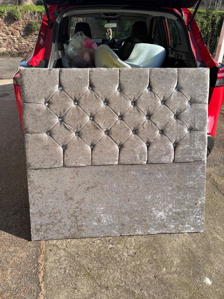 Free Double bed base 