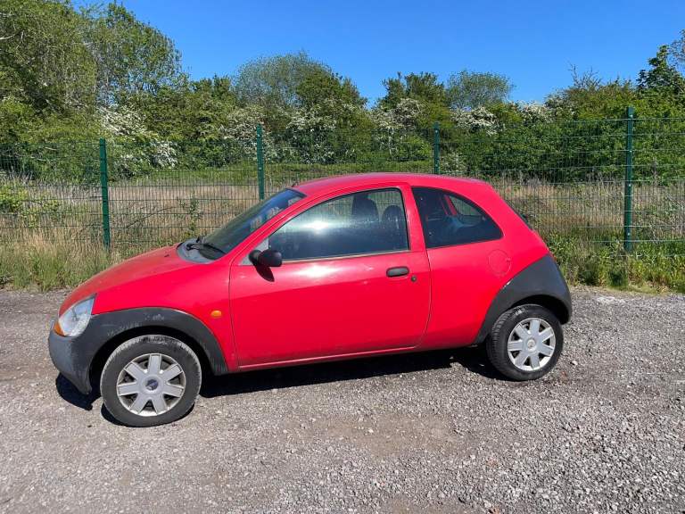 FORD KA 1.3 PETROL 05 REG GENUINE 55686 MOT JANUARY 21ST 2027 NO RUST AROUND CAP LOW INSURANCE 