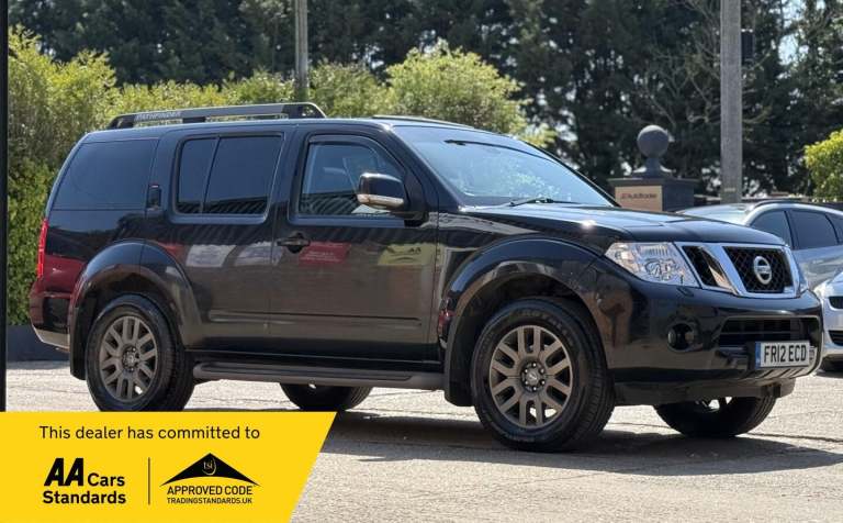 2012 Nissan Pathfinder 2.5 dCi Tekna 4WD Euro 5 5dr Diesel