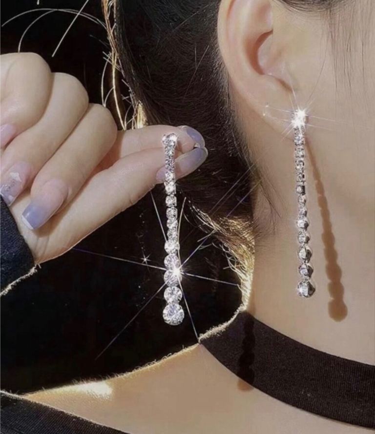 Women’s Girls Silver Pair Rhinestone Decorated Glamorous Long Tassel Earrings