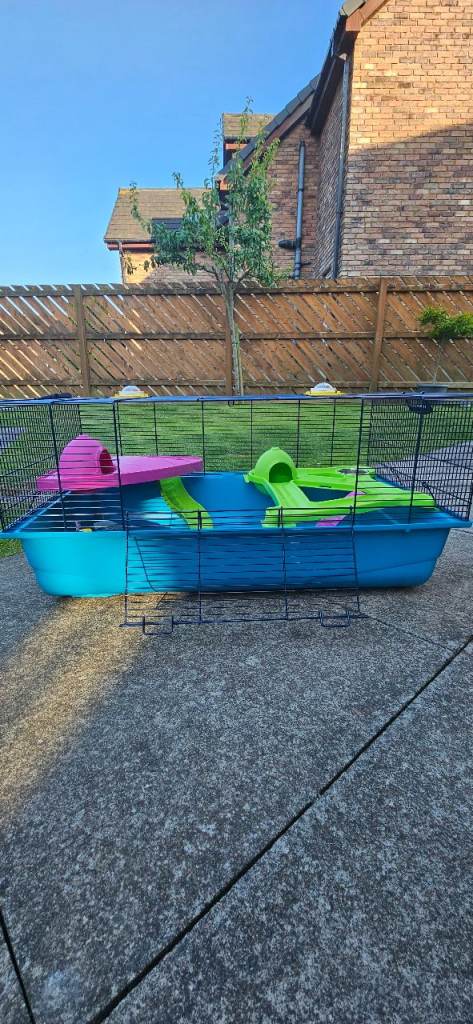 Large Hamster Cage with Accessoriess 