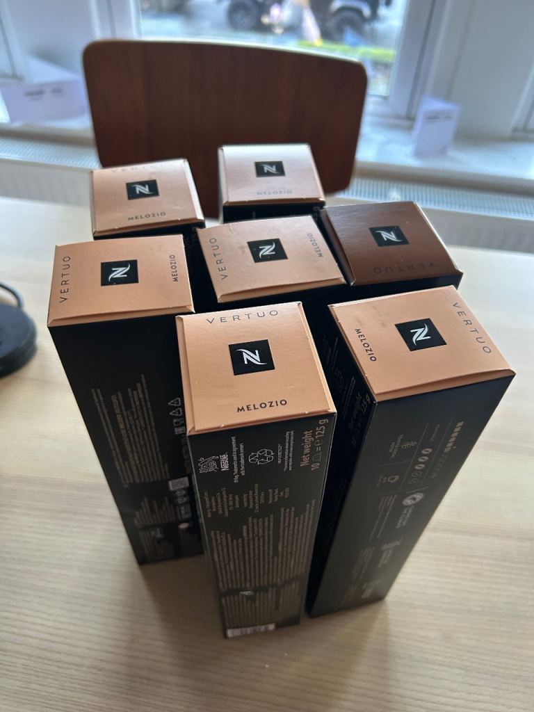 Nespresso  VertuoPlus Coffee Machine,  Piano Black LIKE NEW