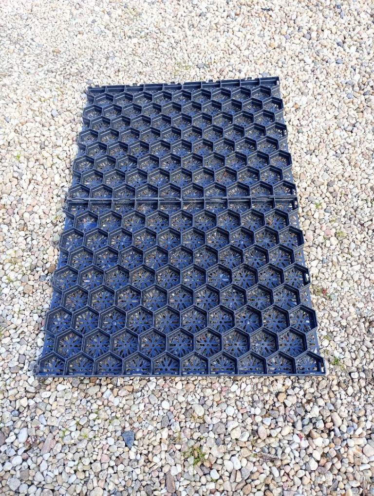52 Black Plastic Ground Reinforcement Grids – Good Condition
