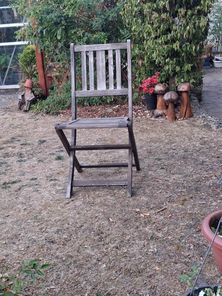 FREE Wooden Garden Chair