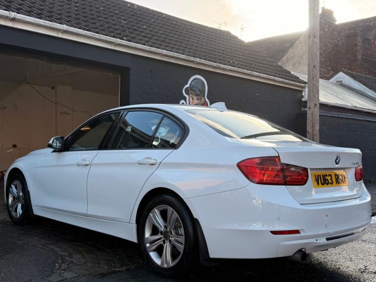2013 BMW 3 Series 320i Sport 4dr SALOON Petrol Manual