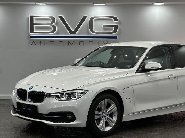 2017 BMW 3 Series 2.0 330e 7.6kWh Sport Auto Euro 6 (s/s) 4dr SALOON Petrol/Electric Hybrid Autom...