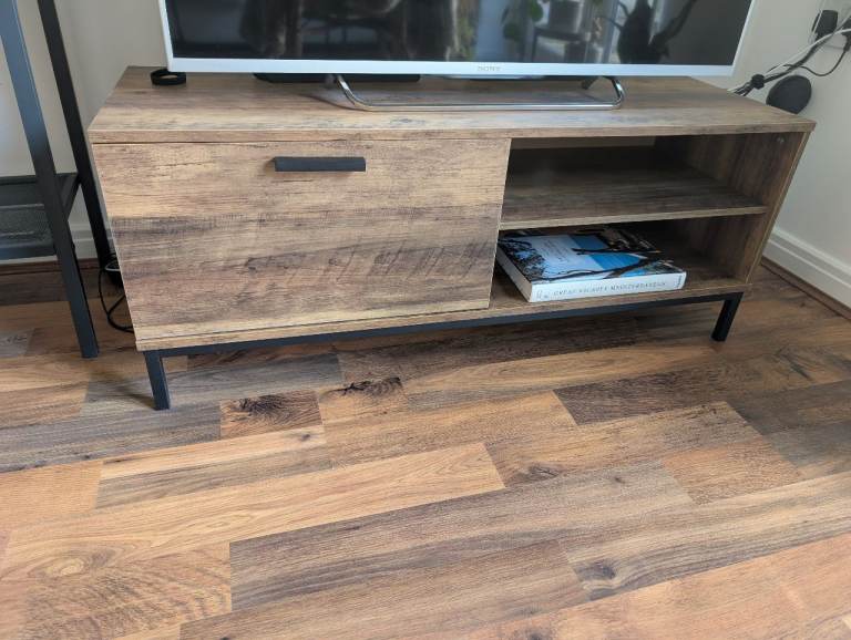 TV stand