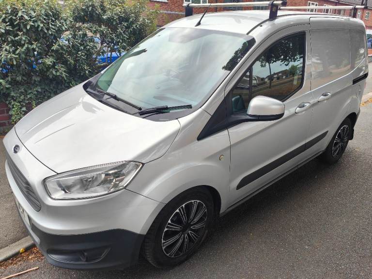 Ford, TRANSIT COURIER, Panel Van, 2017, Manual, 1498 (cc)