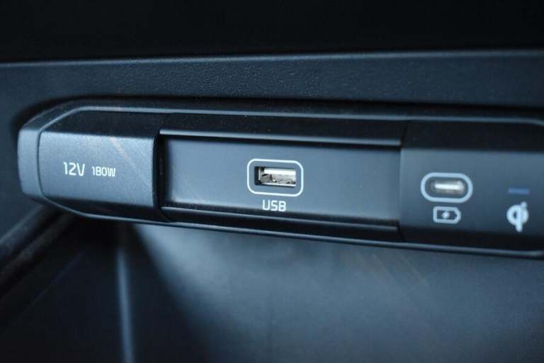 2025 Kia Niro 1.6 Hybrid 3 Suv 5dr Petrol Dct Euro 6 (s/s) (127 Bhp) ESTATE Petrol/Electric Hybri...