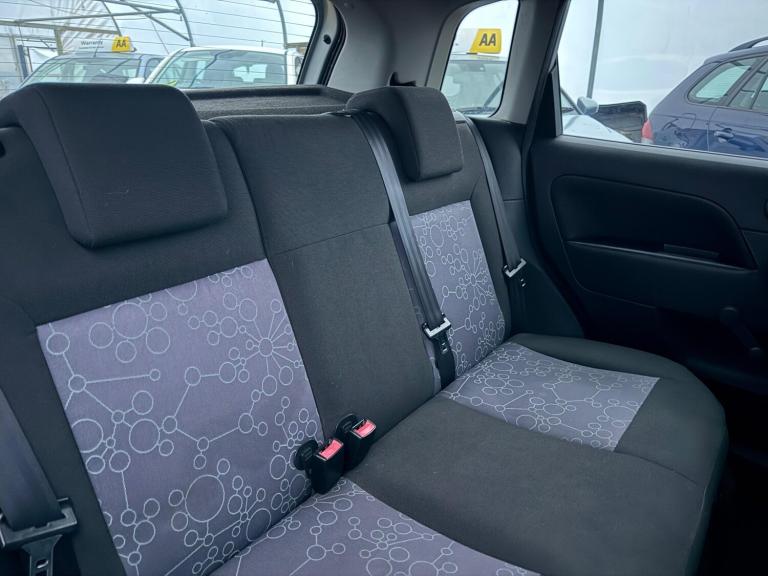 2008 Ford Fiesta 1.25 Style 5dr HATCHBACK Petrol Manual