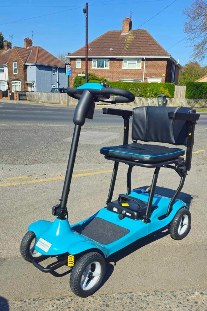 Lightweight folding scooter with suspension - part exchanges accepted 