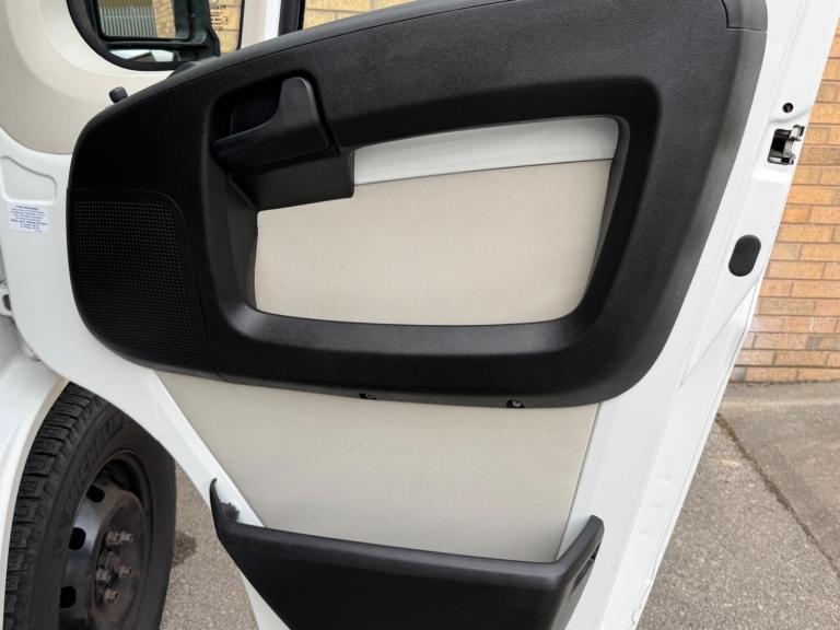 SWIFT ESCAPE 695 - 2017