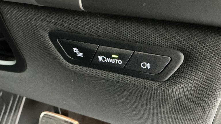 2025 BMW iX 300kW xDrive45 M Sport 101kWh 5dr Auto SUV Electric Automatic