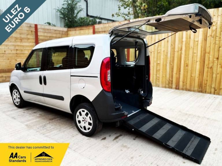 2016 Fiat Doblo 4 Seat Wheelchair Accessible Disabled Access Vehicle WAV MPV Petrol Manual