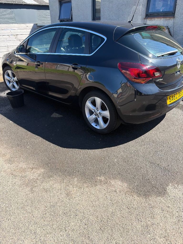 Vauxhall, ASTRA, Hatchback, 2012, Manual, 1598 (cc), 5 doors