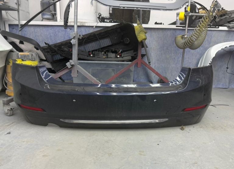 BMW BUMPER 3 SERIES F30 REAR BUMPER GENUINE USED