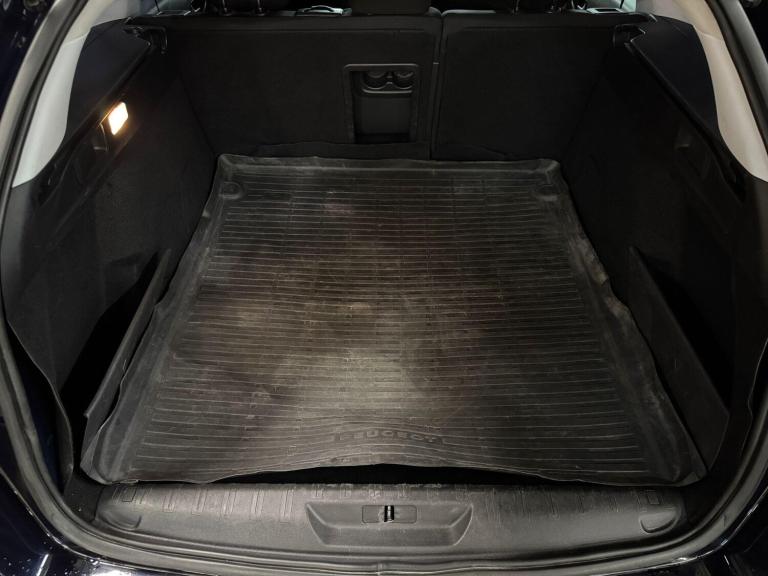 2017 Peugeot 308 1.6 BlueHDi 120 Allure 5dr ESTATE DIESEL Manual