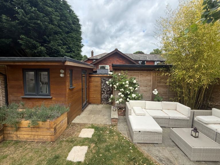 Complete Garden Complex — Free to Dismantler | St Albans