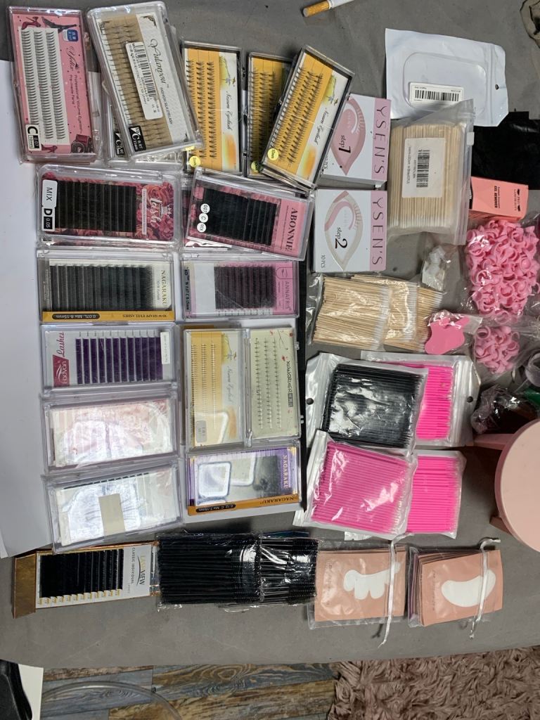 🔹 Huge Lash Extension Bundle – London Lash, Nagaraku & Accessories