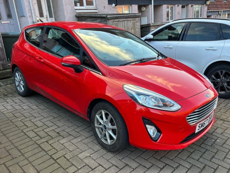 Ford, FIESTA, Hatchback, 2017, Manual, 1084 (cc), 3 doors