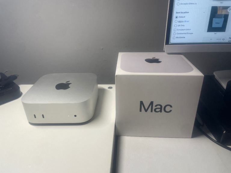 Apple Mac Mini M4 (16GB RAM) (256GB SSD)