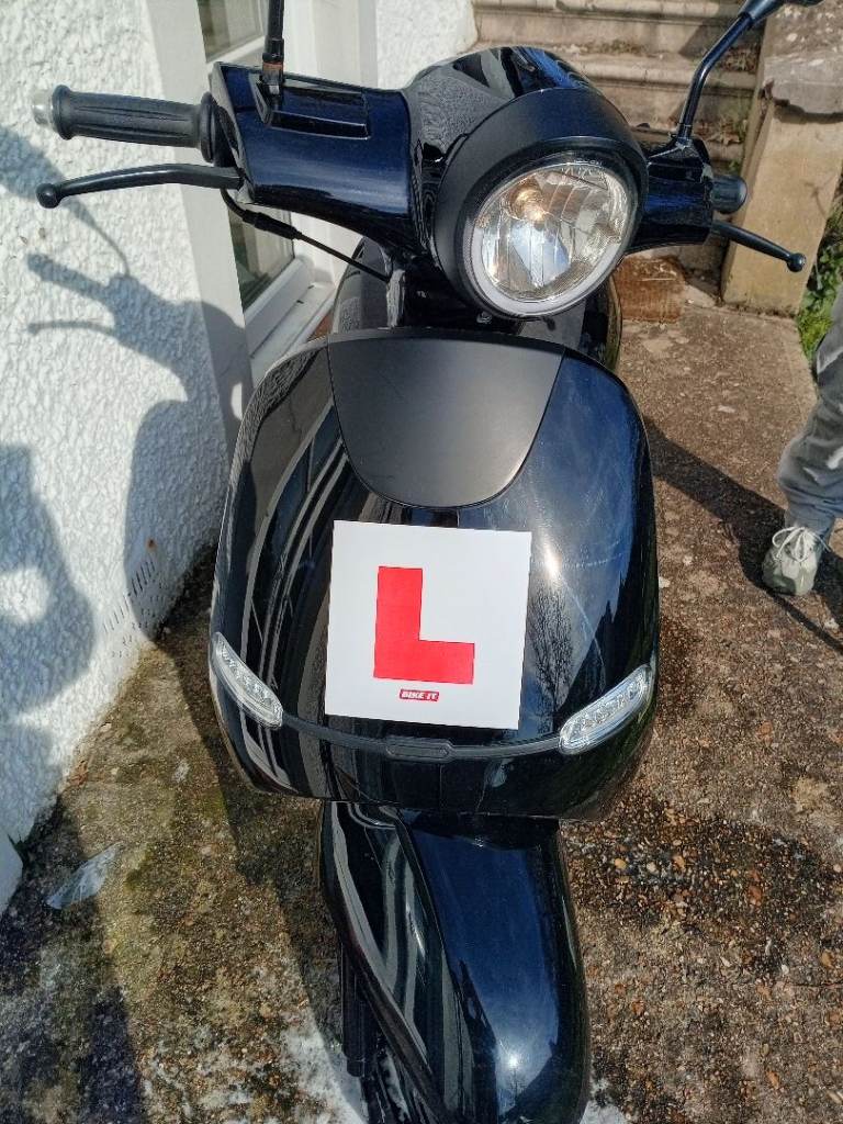 50cc Black Scooter