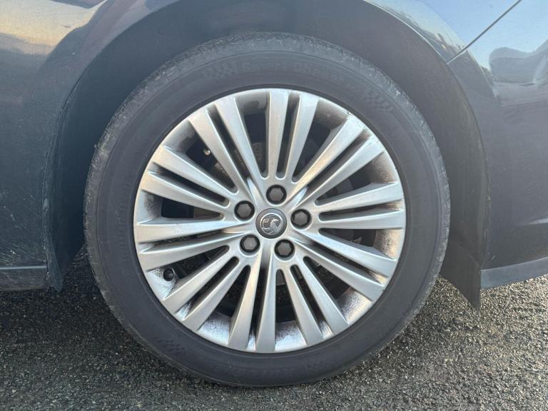 2014 Vauxhall Astra 1.4 16v Excite Euro 5 5dr HATCHBACK Petrol Manual