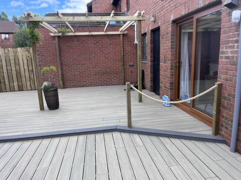 Joiner Carpenter Builder