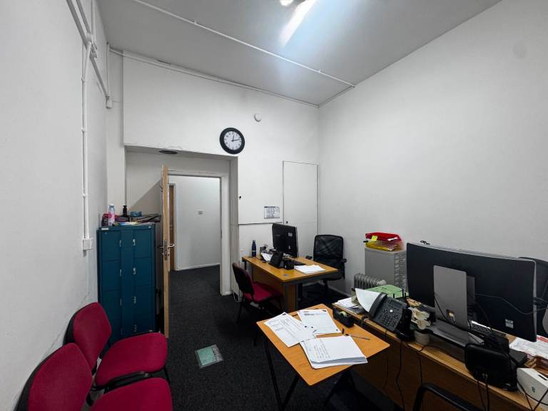 Office Space to Rent in Stratford