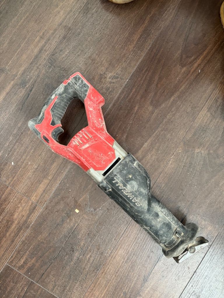 Milwaukee sawzall