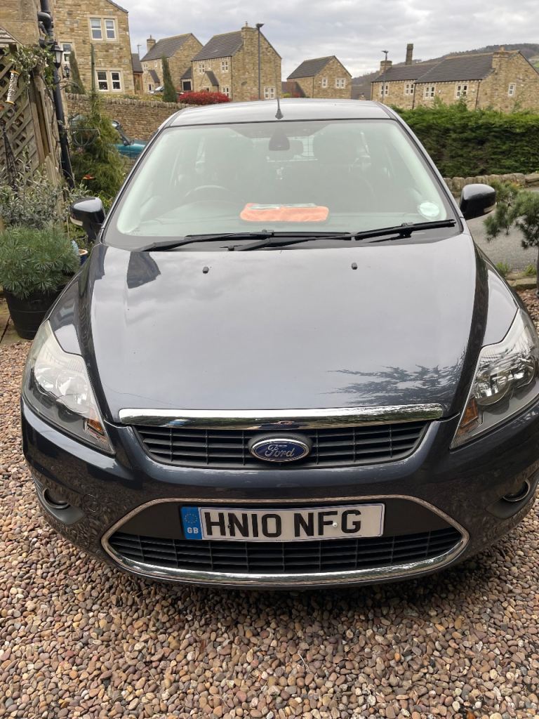 Ford Focus Estate Titanium 1.8 petrol