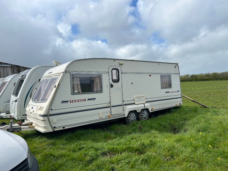 Caravan twin axle 