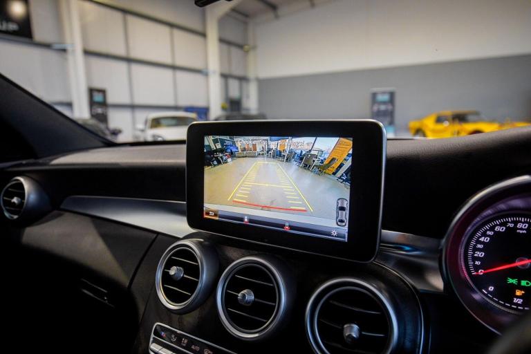 2018 Mercedes-Benz C Class 2.1 C250d AMG Line (Premium Plus) Saloon 4dr Diesel G-Tronic+ Euro 6 (...