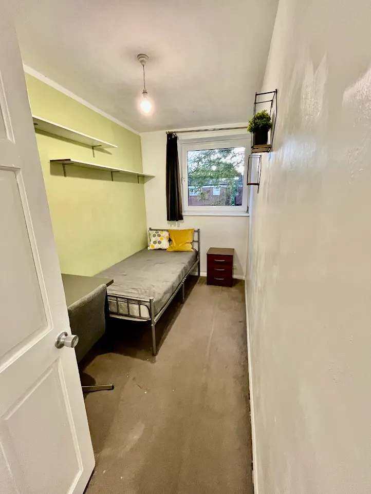 🔑 LOVELY SINGLE ROOM IN PLAISTOW 🎯